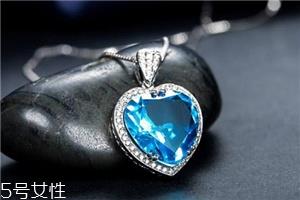 托帕石价格多少钱一克?明星最爱的托帕石 托帕石价格多少钱一克?明星最爱的托帕石