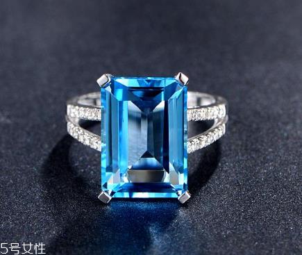 托帕石价格多少钱一克?明星最爱的托帕石 托帕石价格多少钱一克?明星最爱的托帕石