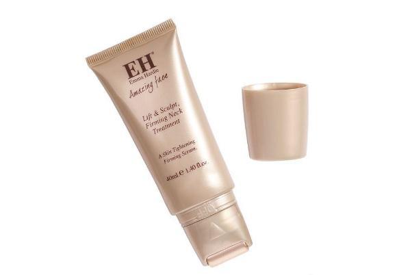 颈霜要每天都使用吗 颈霜是可以早晚用吗 颈霜要每天都使用吗 颈霜是可以早晚用吗