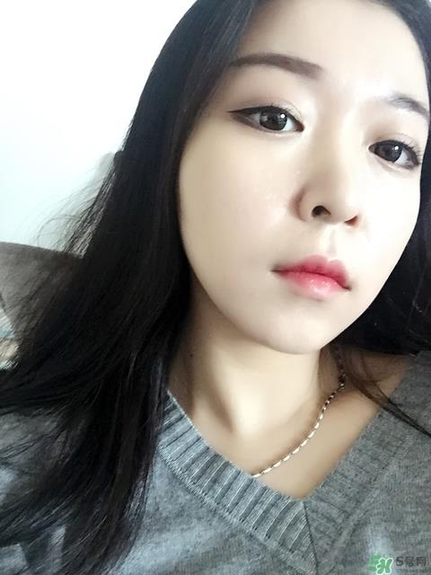 蜜丝佛陀三合一粉底液多少钱? 蜜丝佛陀三合一粉底液多少钱?