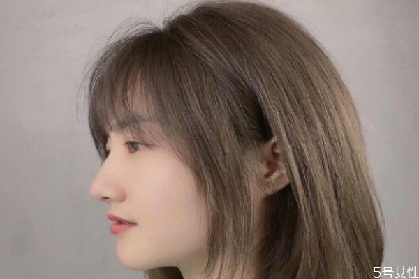 黑茶棕好看还是黑茶色 冷茶色黑茶色哪个好看