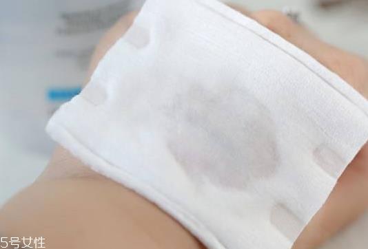 擦水乳用什么化妆棉好 压边款不浪费水乳 擦水乳用什么化妆棉好 压边款不浪费水乳