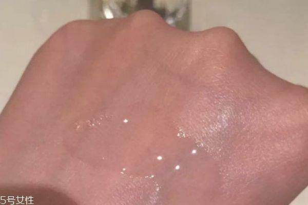 cpb手榴弹精华好用吗 号称除了贵没有别的缺点的肌底液 cpb手榴弹精华好用吗 号称除了贵没有别的缺点的肌底液