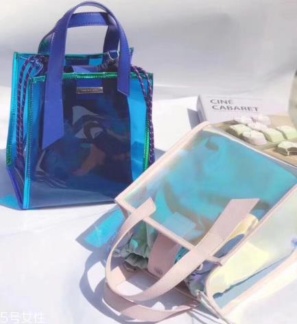 小ck镭射包多少钱?charles keith镭射包价格 小ck镭射包多少钱?charles keith镭射包价格