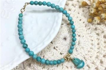 绿松石可以戴着洗澡吗?绿松石手串洗澡要摘吗? 绿松石可以戴着洗澡吗?绿松石手串洗澡要摘吗?