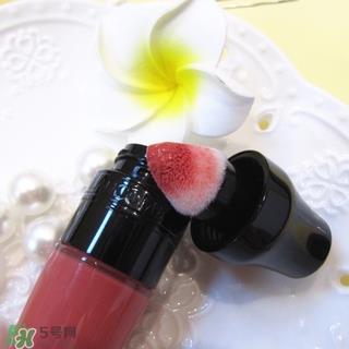 兰蔻摇摇乐唇釉哪个颜色好看_哪个色号最火? 兰蔻摇摇乐唇釉哪个颜色好看_哪个色号最火?