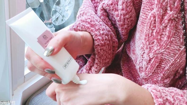 香水可以叠加吗 香水如何打造专属香味 香水可以叠加吗 香水如何打造专属香味