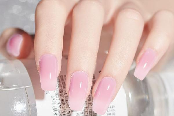 美甲延长胶对身体有害吗 美甲延长胶有毒吗 美甲延长胶对身体有害吗 美甲延长胶有毒吗