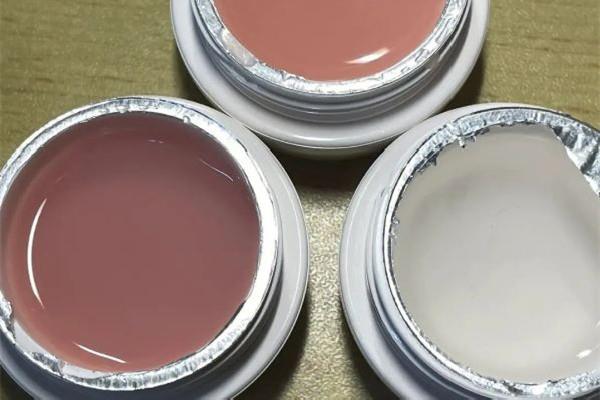 美甲延长胶对身体有害吗 美甲延长胶有毒吗 美甲延长胶对身体有害吗 美甲延长胶有毒吗