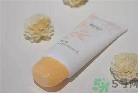 相宜本草野果系列好用吗?相宜本草野果系列怎么样? 相宜本草野果系列好用吗?相宜本草野果系列怎么样?