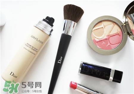 迪奥喷雾粉底怎么用?dior迪奥喷雾粉底液用法 迪奥喷雾粉底怎么用?dior迪奥喷雾粉底液用法