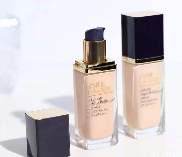 雅诗兰黛沁水粉底液适合什么肤质 雅诗兰黛沁水粉底液保质期 雅诗兰黛沁水粉底液适合什么肤质 雅诗兰黛沁水粉底液保质期