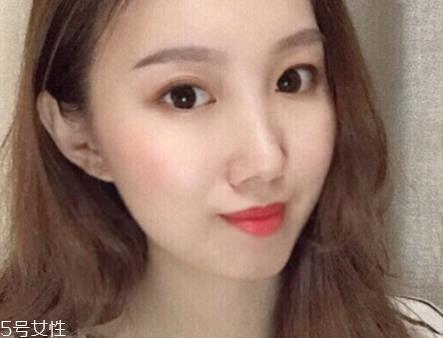 懒蛋蛋眼影怎么画 懒蛋蛋眼影好用吗