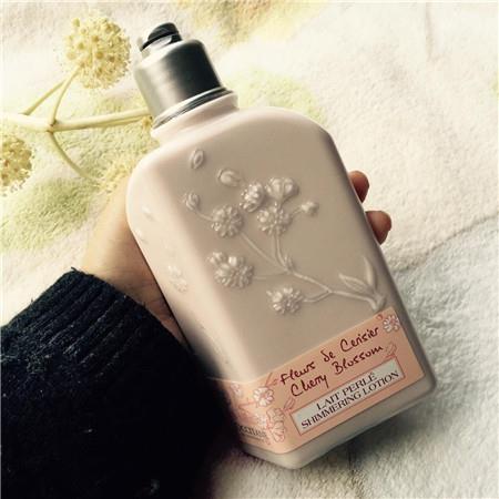 夏天适合用身体乳吗?夏天用什么身体乳好? 夏天适合用身体乳吗?夏天用什么身体乳好?