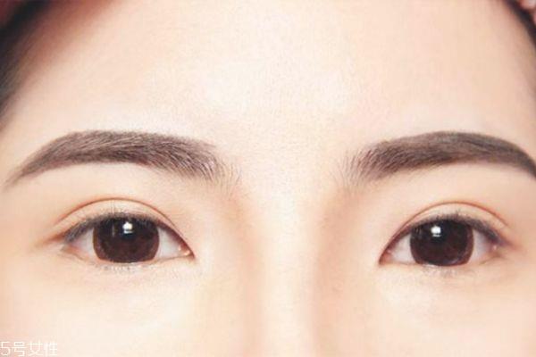 额头窄适合什么眉形 额头窄适合的眉形 额头窄适合什么眉形 额头窄适合的眉形