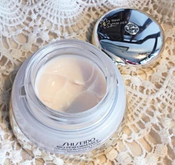 适合干皮的面霜推荐 三款大牌面霜使用测评 适合干皮的面霜推荐 三款大牌面霜使用测评