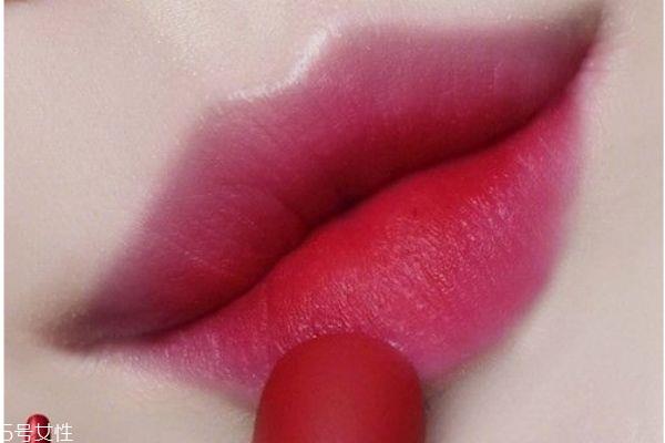 阿玛尼400是什么颜色 阿玛尼400口红颜色 阿玛尼400是什么颜色 阿玛尼400口红颜色