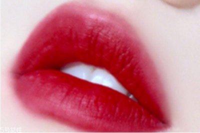 ​阿玛尼400是什么颜色 阿玛尼400口红颜色