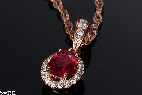 enzo是什么档次 戴出你的专属气质 enzo是什么档次 戴出你的专属气质