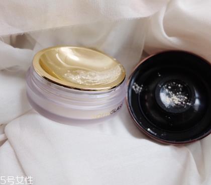 hourglass新款散粉多少钱 hourglass新款散粉使用测评