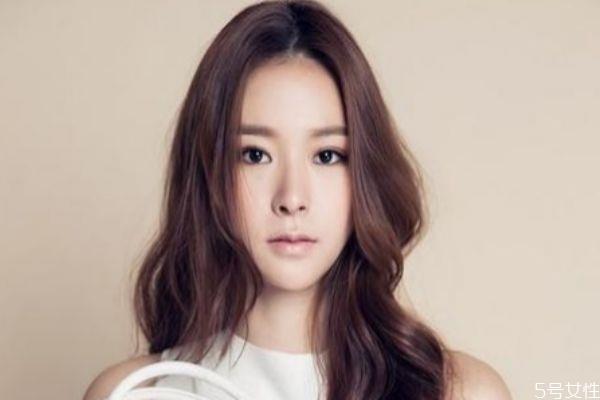 男生最喜欢的女生发型 男生喜欢女生有刘海吗 男生最喜欢的女生发型 男生喜欢女生有刘海吗