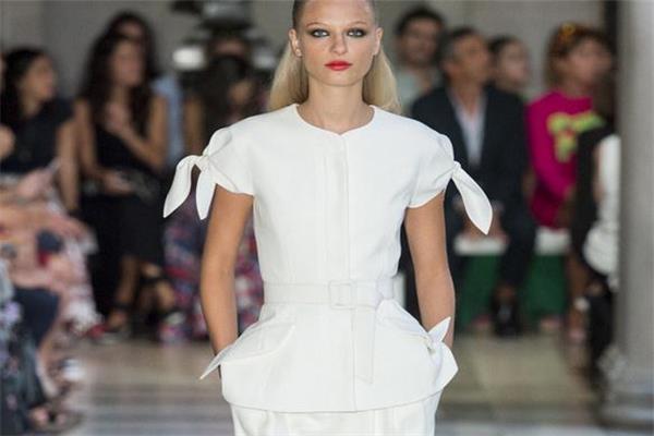 carolina herrera是什么牌子 知名时尚品牌 carolina herrera是什么牌子 知名时尚品牌