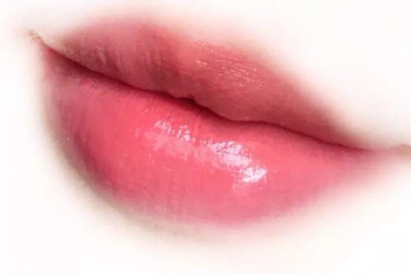 mac tattoo my heart什么颜色 mac棒棒糖唇釉tattoo my heart mac tattoo my heart什么颜色 mac棒棒糖唇釉tattoo my heart