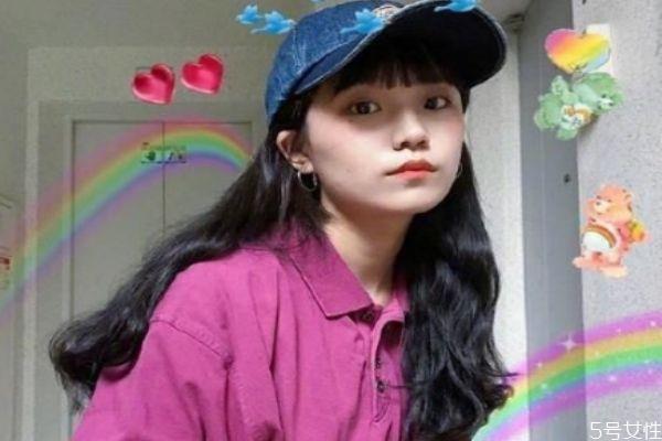 做离子烫软化一般需要多长时间 离子烫和柔顺哪个贵 做离子烫软化一般需要多长时间 离子烫和柔顺哪个贵