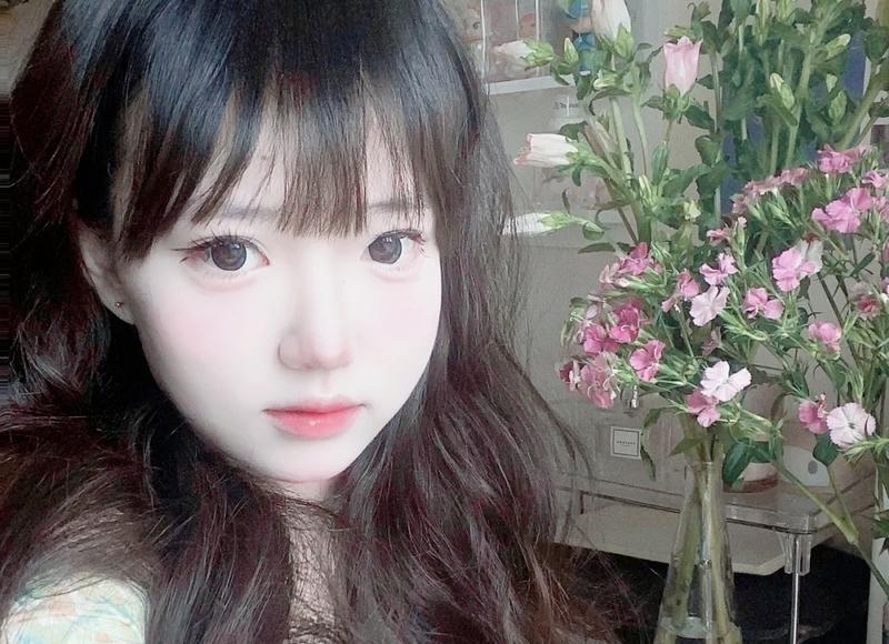 女人发出两种信号,在暗示你,想你来“撩”,男人别不懂 女人发出两种信号,在暗示你,想你来“撩”,男人别不懂