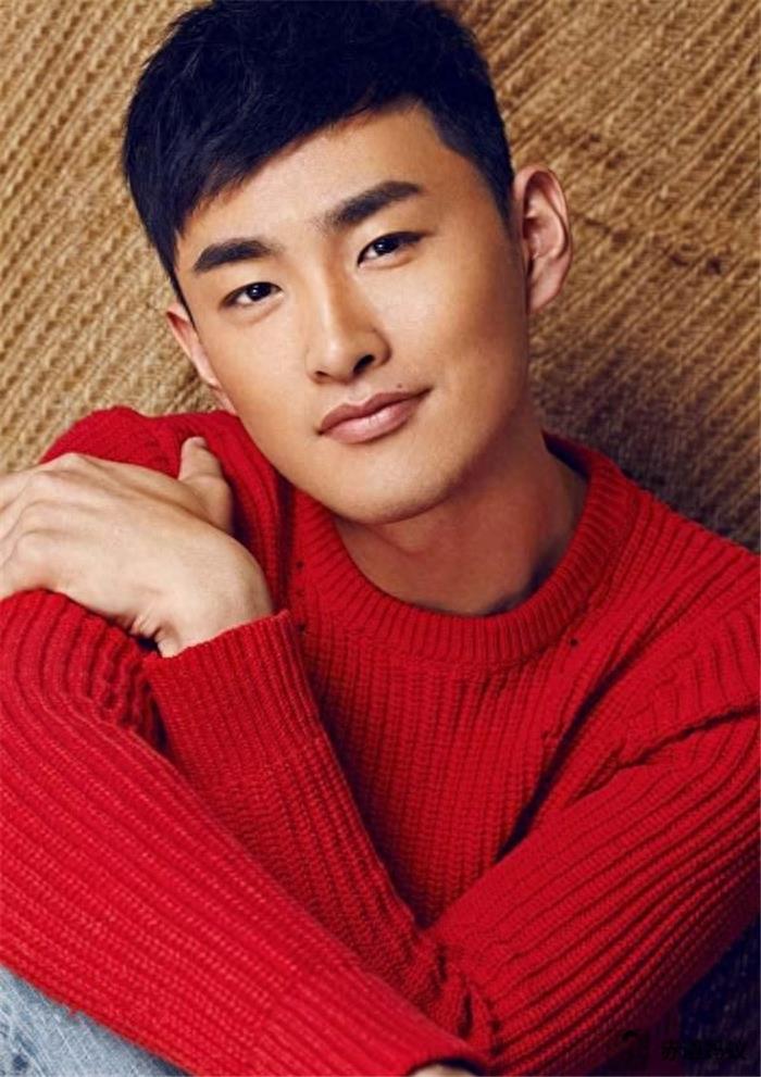 他是“潜力股”,《无心法师》负责搞笑演顾玄武,浑身上下都是戏