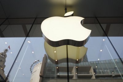 ​当超级App遇上闭源系统，苹果“掐架”腾讯、抖音图什么？