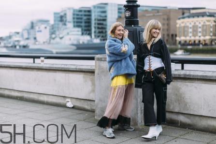 短款皮草下身搭配什么?短款皮草怎么搭配? 短款皮草下身搭配什么?短款皮草怎么搭配?