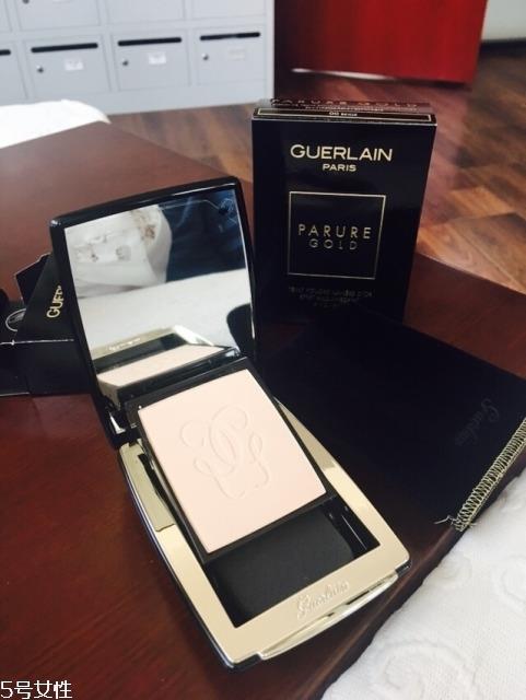 娇兰金钻修颜粉饼色号选择 娇兰金钻修颜粉饼价格 娇兰金钻修颜粉饼色号选择 娇兰金钻修颜粉饼价格