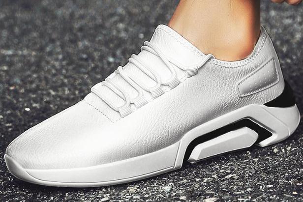 跑步鞋怎么搭配裤子 跑步鞋怎么搭配衣服 跑步鞋怎么搭配裤子 跑步鞋怎么搭配衣服