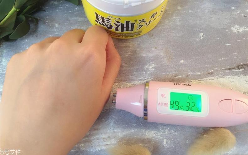 北海道马油面霜怎么用 北海道马油面霜夏天用油吗 北海道马油面霜怎么用 北海道马油面霜夏天用油吗