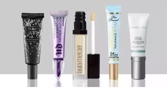 戴眼镜脱妆严重怎么办 戴眼镜化妆怎么定妆 戴眼镜脱妆严重怎么办 戴眼镜化妆怎么定妆