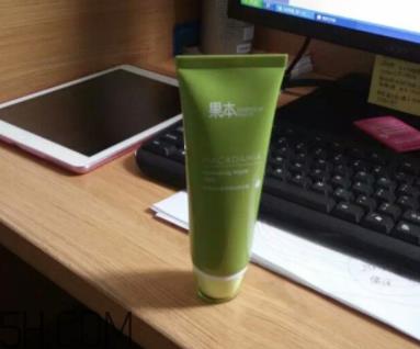 诗婷露雅坚果晚安冻膜能天天用吗?油不油? 诗婷露雅坚果晚安冻膜能天天用吗?油不油?