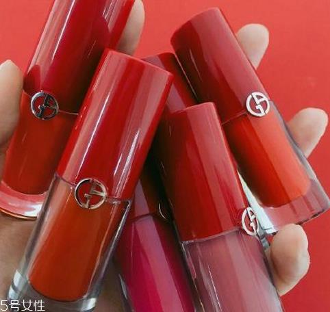 阿玛尼小胖丁唇釉303号试色 阿玛尼口红303的颜色 阿玛尼小胖丁唇釉303号试色 阿玛尼口红303的颜色