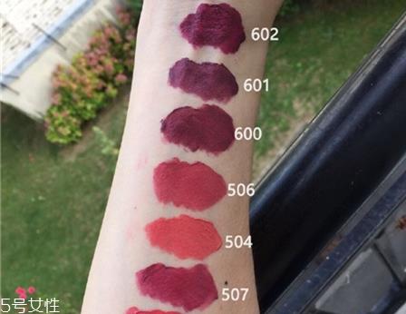 阿玛尼小胖丁唇釉303号试色 阿玛尼口红303的颜色 阿玛尼小胖丁唇釉303号试色 阿玛尼口红303的颜色