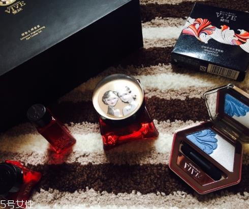 双妹玉容霜和海蓝之谜哪个好？双妹玉容霜vs海蓝之谜