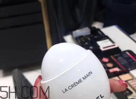 香奈儿la creme main护手霜怎么用？香奈儿鹅卵石护手霜评测