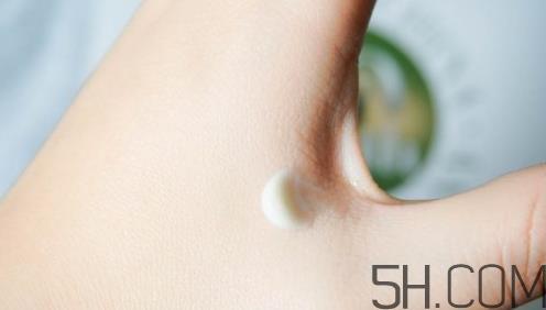 海蓝之谜活颜焕肤精华露怎么样?产品评测 海蓝之谜活颜焕肤精华露怎么样?产品评测