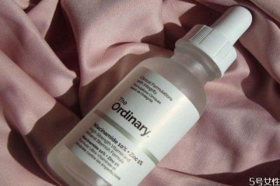 ​烟酰胺干什么用的 烟酰胺是什么护肤品