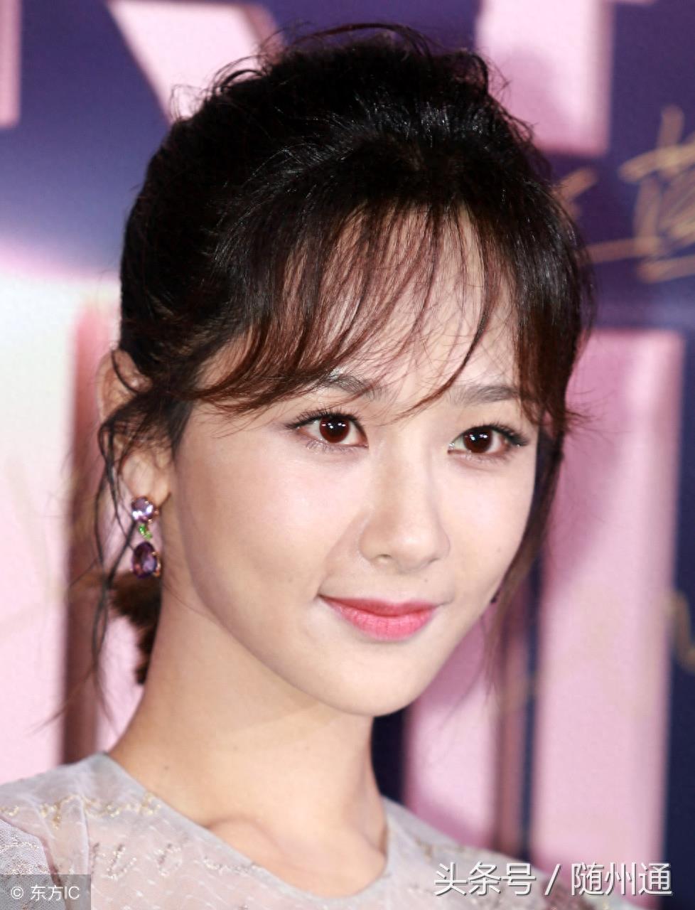杨紫,92年生25岁,参演过40多部电视剧,戏路宽深受大众喜爱