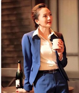 ​陆玲：坚守初心，低调闪耀的演技派女演员