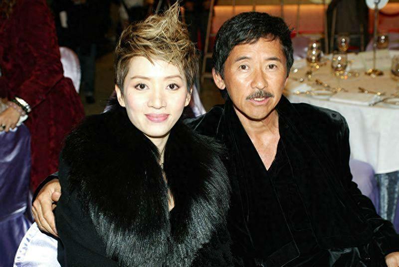 老照片:香港乐坛一代歌王林子祥