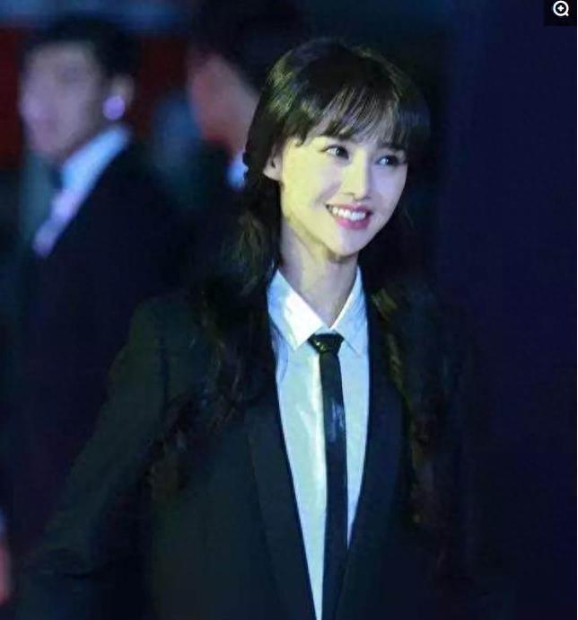 锥子脸真的有比圆脸更好看吗?看完这些对比图你就懂了