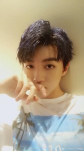 ​王俊凯大学室友曝光