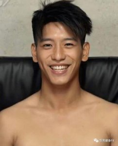 ​2023年日本男优人气排名：南佳野与十位偶像派男星的魅力揭秘