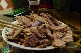 杏和牛肉能一起吃吗？杏和牛肉一起吃会中毒吗？